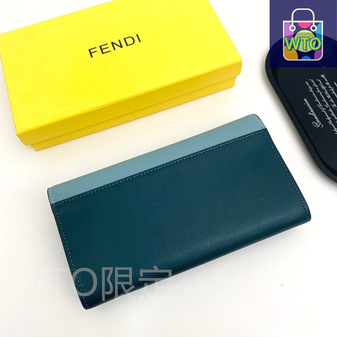 FENDI財布　海外並行輸入品　未使用、状態かなりキレイ！！　早い物勝ち！ 今日特価】Fendi フェンディ 財布シリーズ 高級輸入レザーに海外製金具