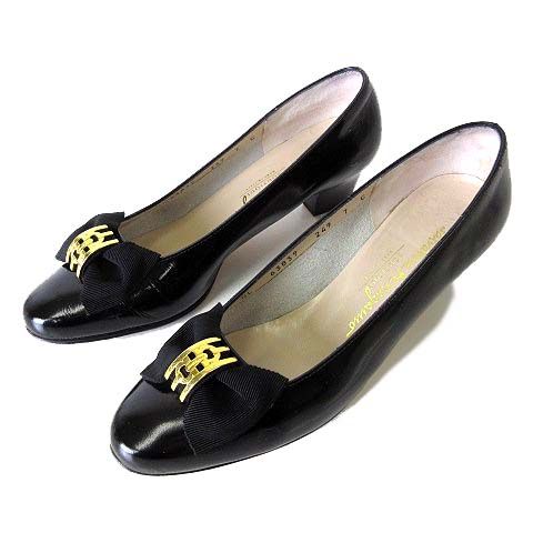 サルヴァトーレフェラガモ Salvatore Ferragamo パンプス ガンチーニ