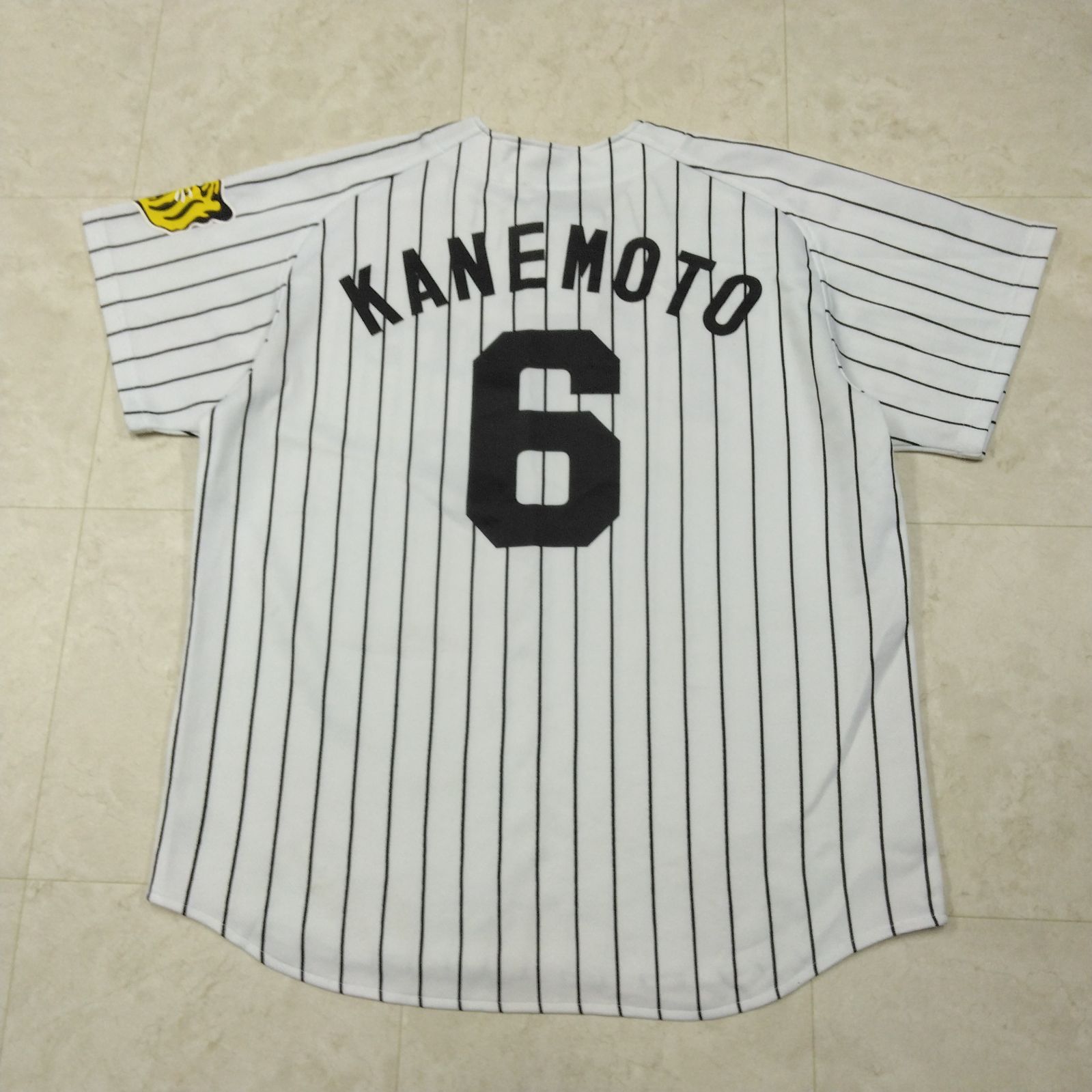 タイガース ユニフォーム 背番号6 阪神タイガース 金本知憲選手 ユニフォーム 背番号6 - メルカリ