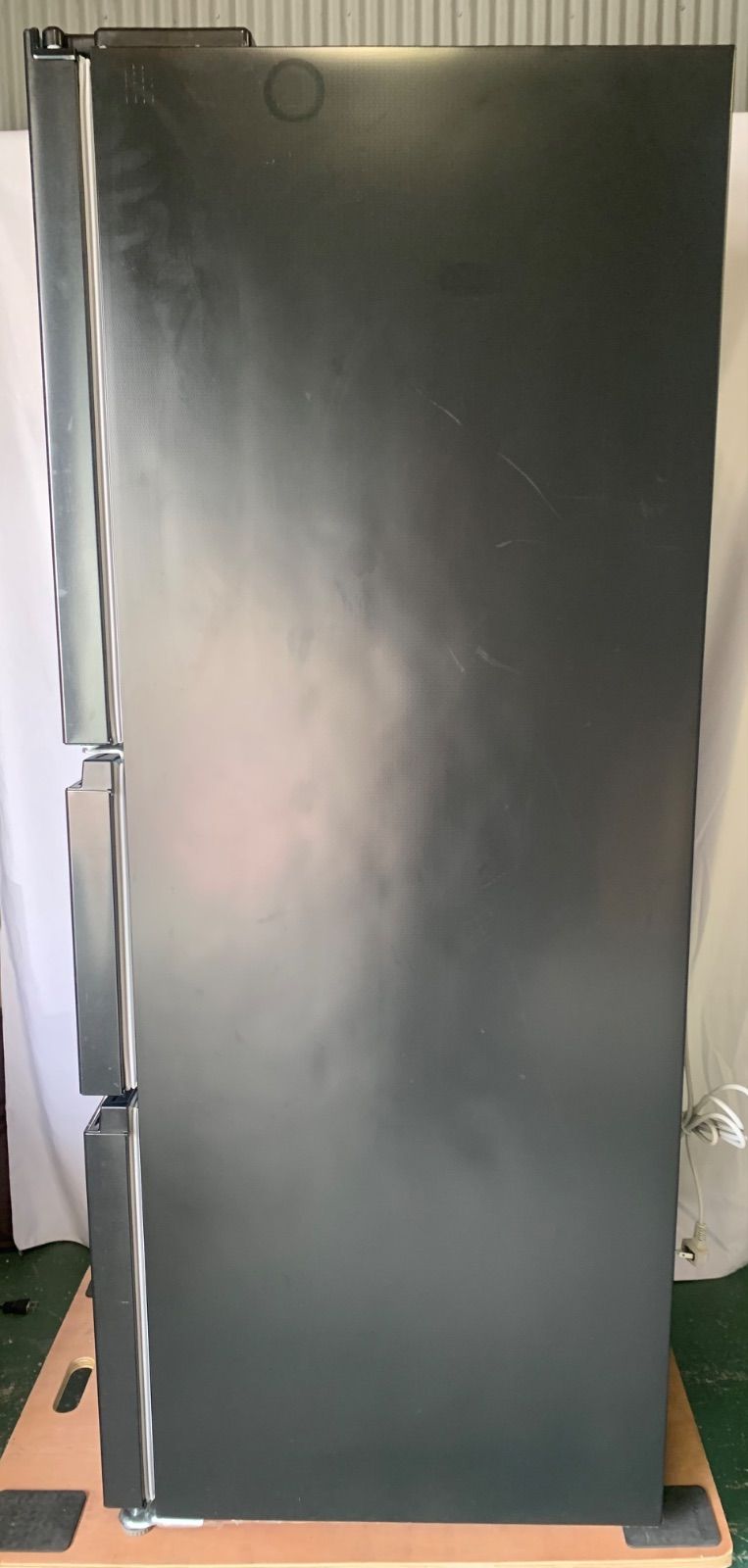 11r61. Haier ハイアール ノンフロン冷凍冷蔵庫 JR-CV29A 286L 2022年