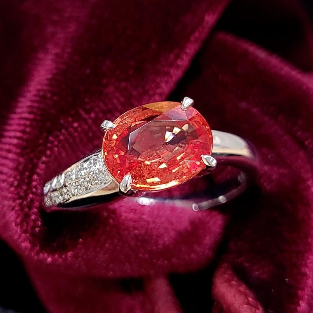 稀少宝石の王様！ 2.36ct パパラチア サファイア pt リング 鑑別書