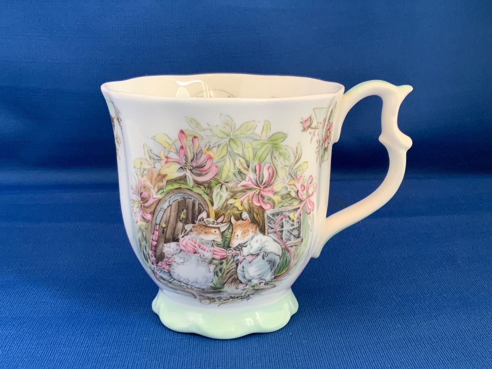 Royal Doulton ロイヤルドルトン ブランブリーヘッジ サマー - メルカリ