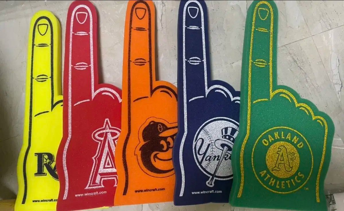 メジャーリーグ 野球チーム 応援グッズ