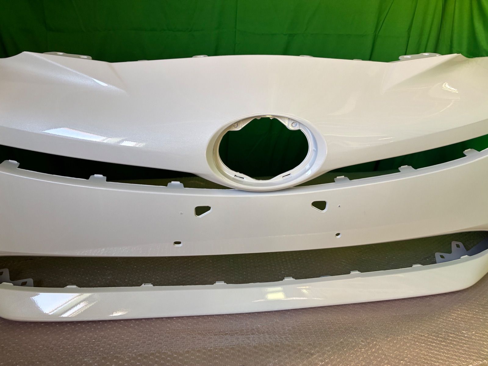 (66) ・50プリウス　社外前期フロントバンパーフェイス　070 66) ・50プリウス 社外前期フロントバンパーフェイス 070 50プリウス