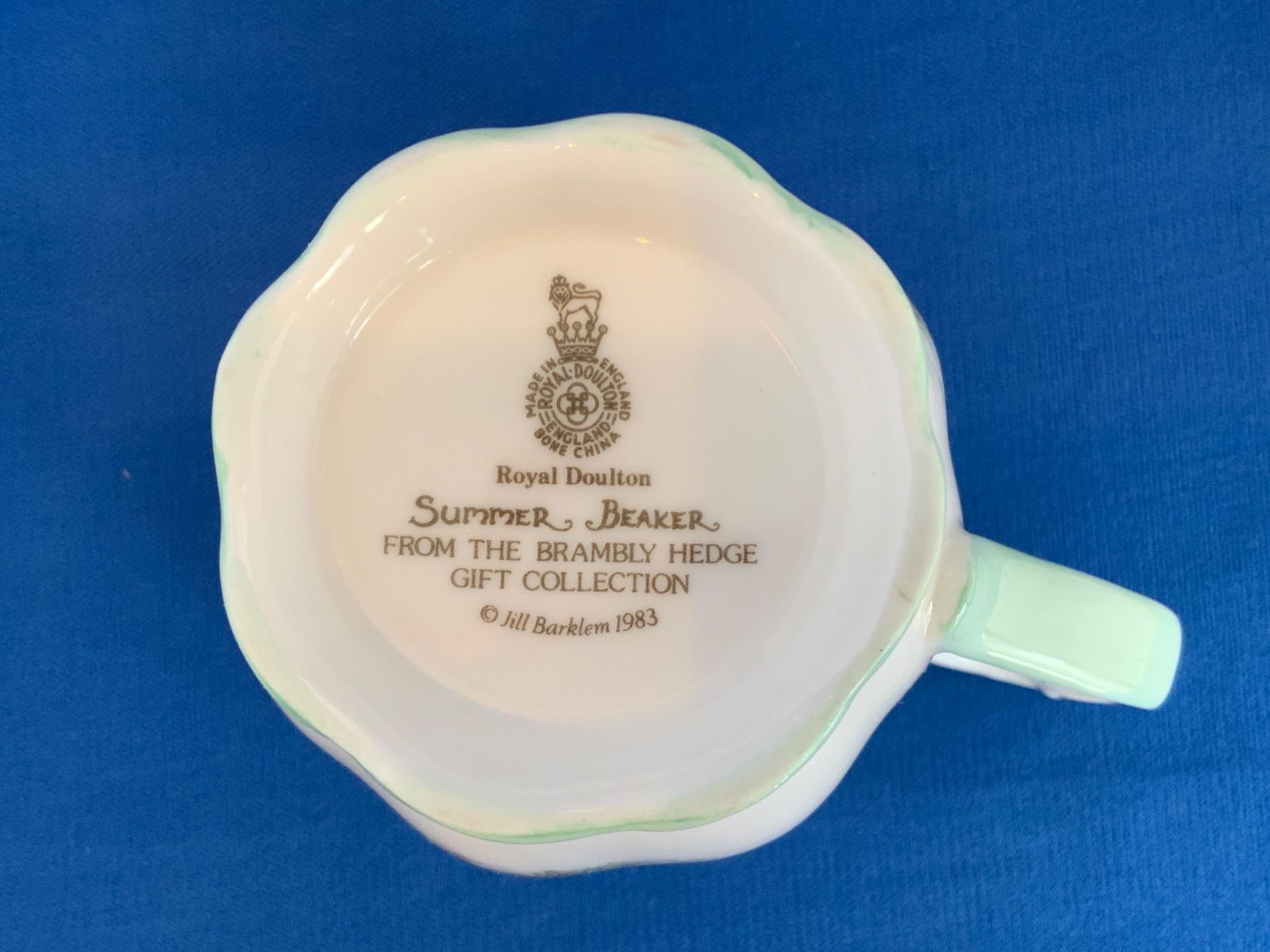 Royal Doulton ロイヤルドルトン ブランブリーヘッジ サマー - メルカリ