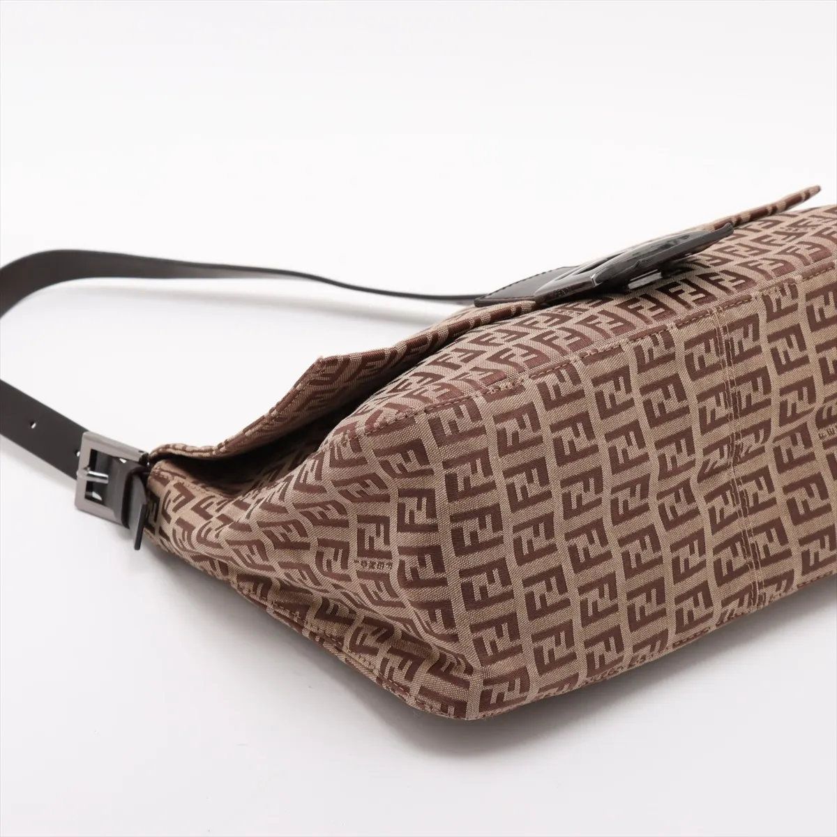 美品 フェンディ ズッキーノ マンマバケット レザー キャンバス