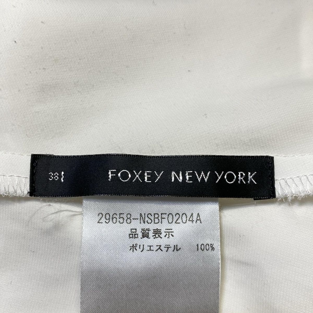 美品　FOXEY NEWYORK フォクシー　Tシャツ　ブラウス　ロゴプレート Yahoo!オークション -「foxey」(半袖Tシャツ) (トップス)の落札相場
