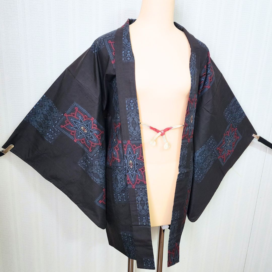 正絹本場大島紬縦縞、人気正絹博多織牡丹半端帯黒 楽天市場】博多織 半幅帯 博多帯 小袋帯 正絹 未使用 ブラック ブルー