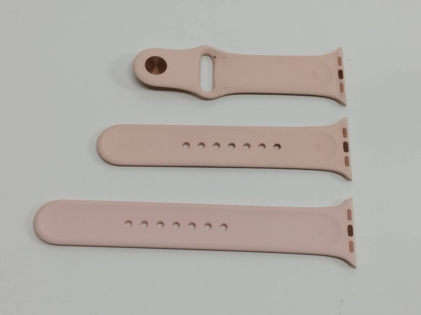 Apple Watch Series 4/GPS+セルラー/40mm/A2007/ゴールド〈MTVG2J/A〉