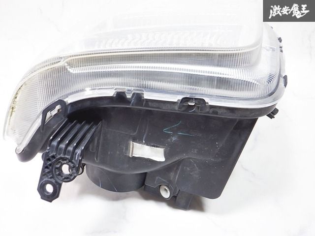 スズキ純正 DA17W エブリィワゴン HID キセノン ヘッドライト ヘッド
