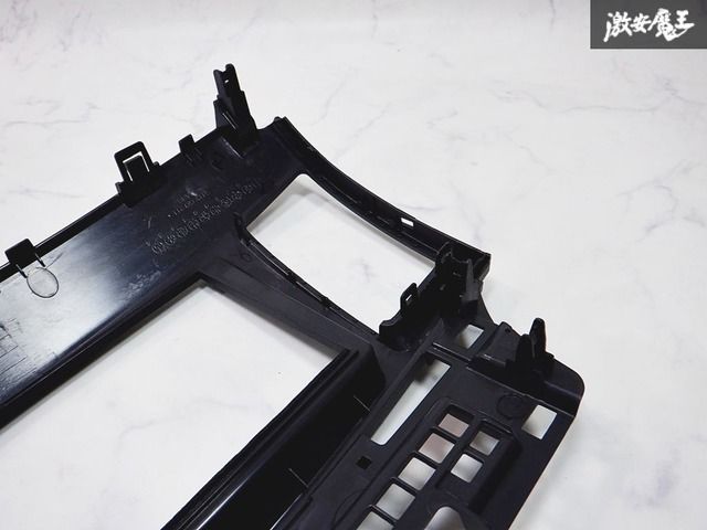 ストア出品 』 三菱純正 CZ4A ランエボX 4B11 センターパネル