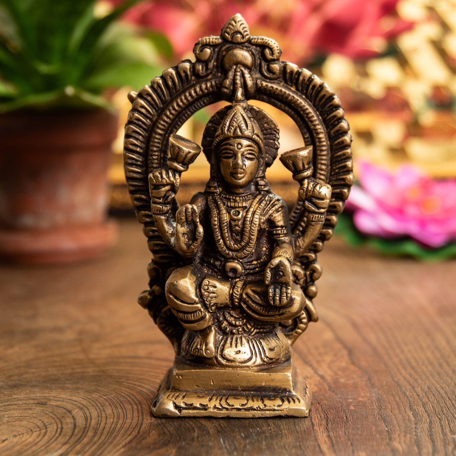 ラクシュミ 坐像 13.5cm / ラクシュミ 神様像 ブラス像 ヒンドゥー教