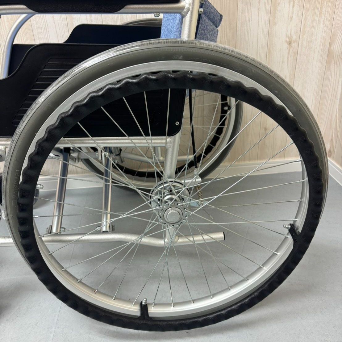 ECO-201 松永製作所 アルミ製 自走式 車椅子 車いす 車イス