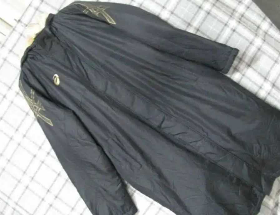 アシックス ブラック ロングダウンジャケット