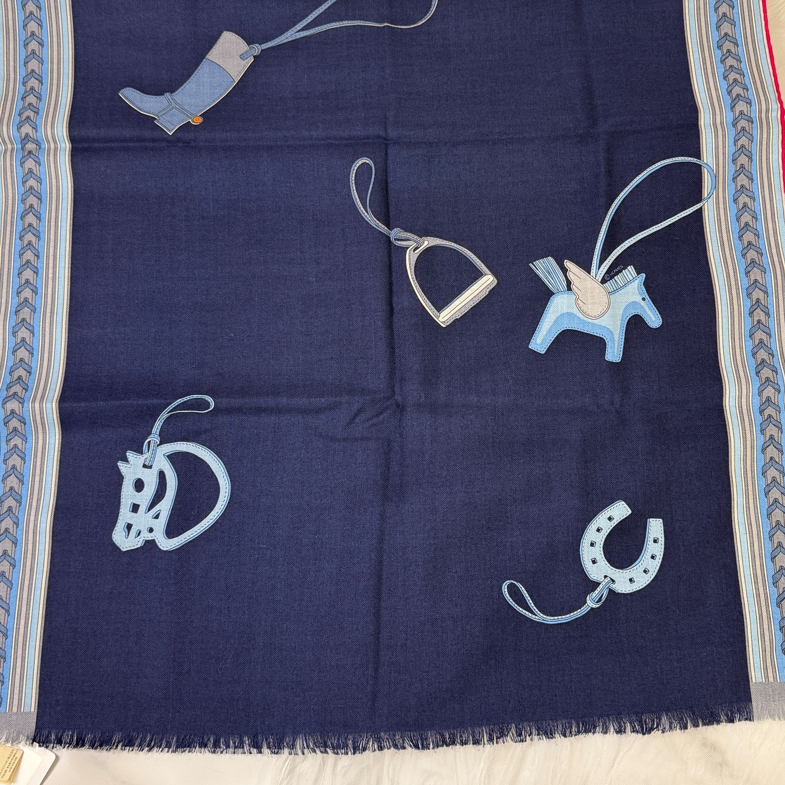 鑑定済み【 新品未使用 】エルメス レクタングル 《 エ グリ グリ