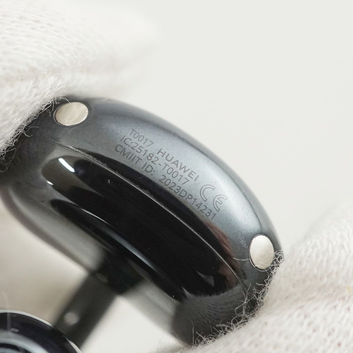 HUAWEI FreeClip 完全ワイヤレスイヤホン USED美品 オープン型 IP54