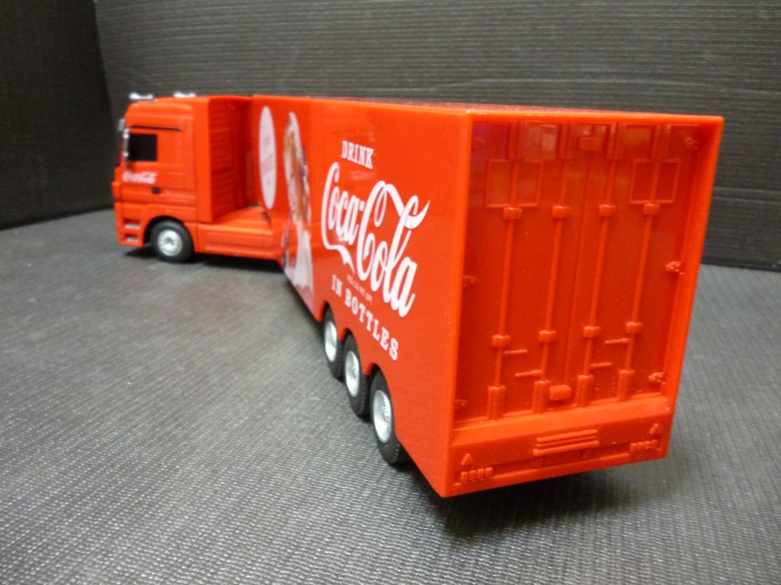 ラジコン・ドローン ジャンク品 コカ・コーラ 1/32 ラジコン トレーラー