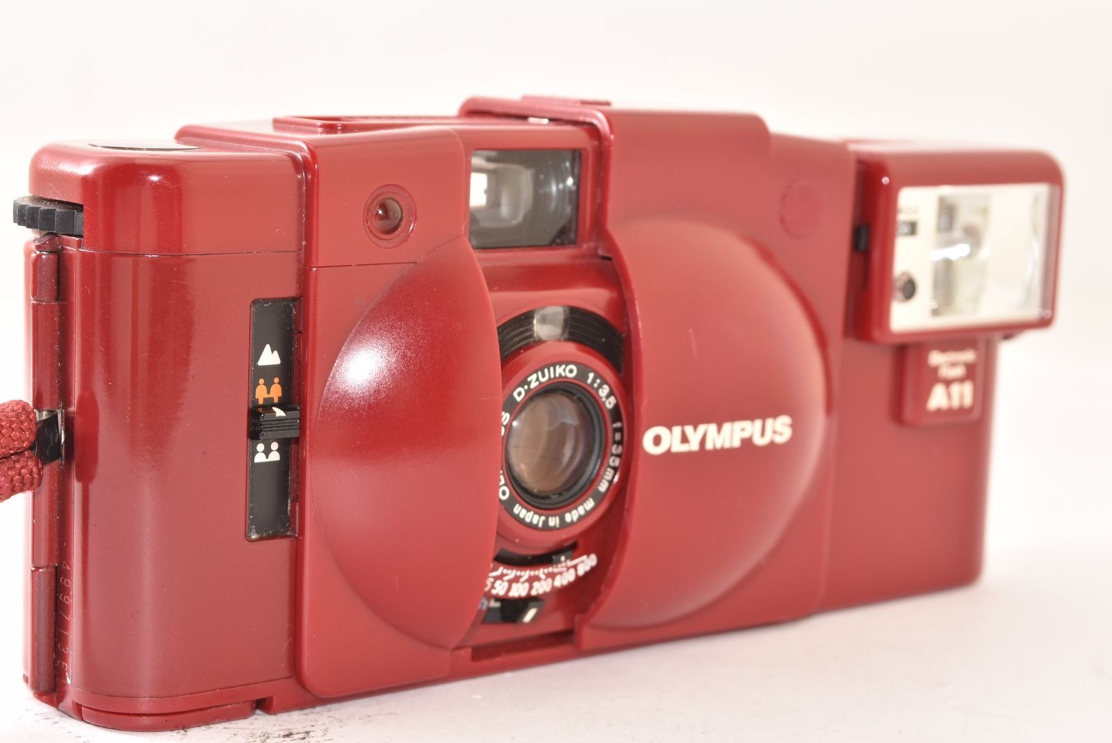 ☆美品☆ OLYMPUS オリンパス XA2 + A11 レッド コンパクトフィルム