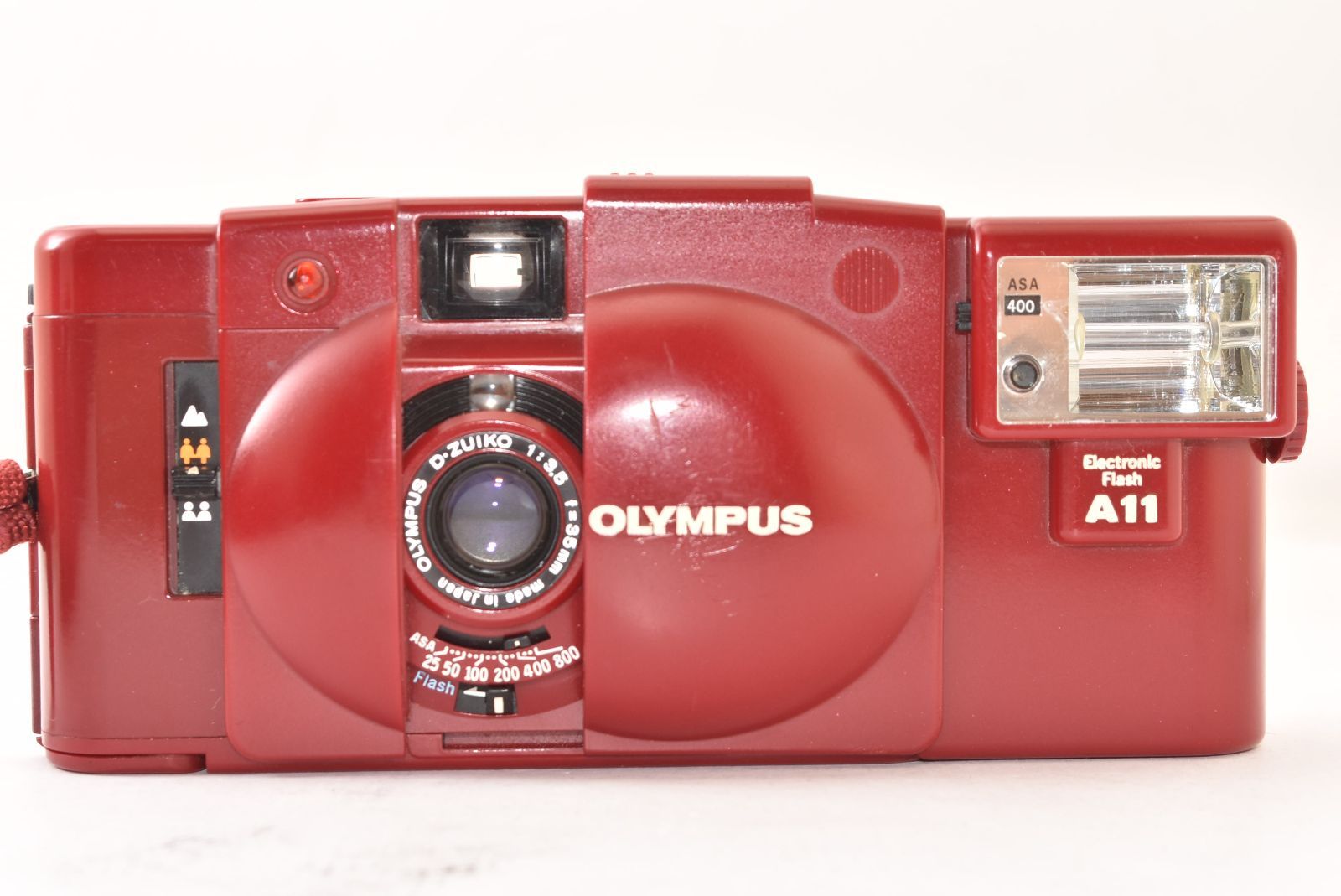 ☆美品☆ OLYMPUS オリンパス XA2 + A11 レッド コンパクトフィルム