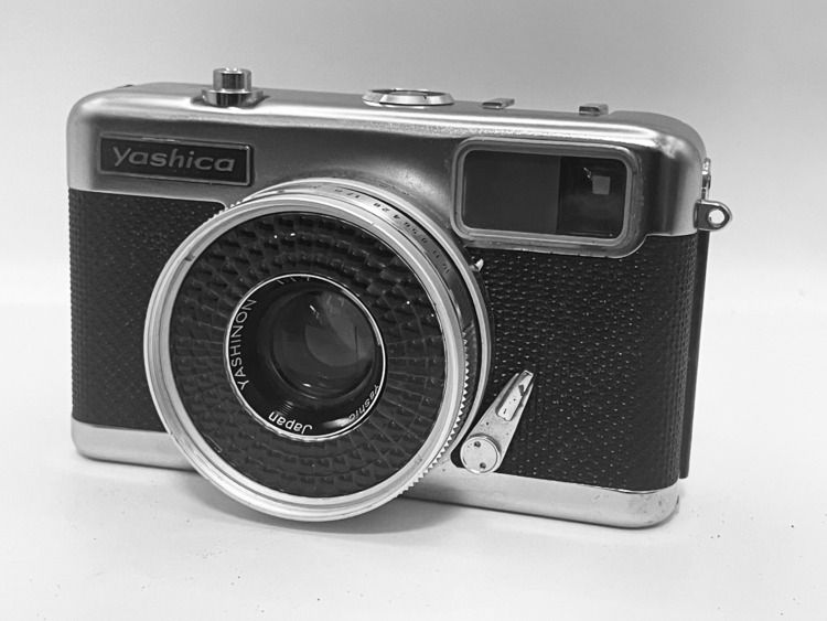 YASHICA half17 動作確認済み YASHICA ヤシカ half 17 動作未確認 - メルカリ
