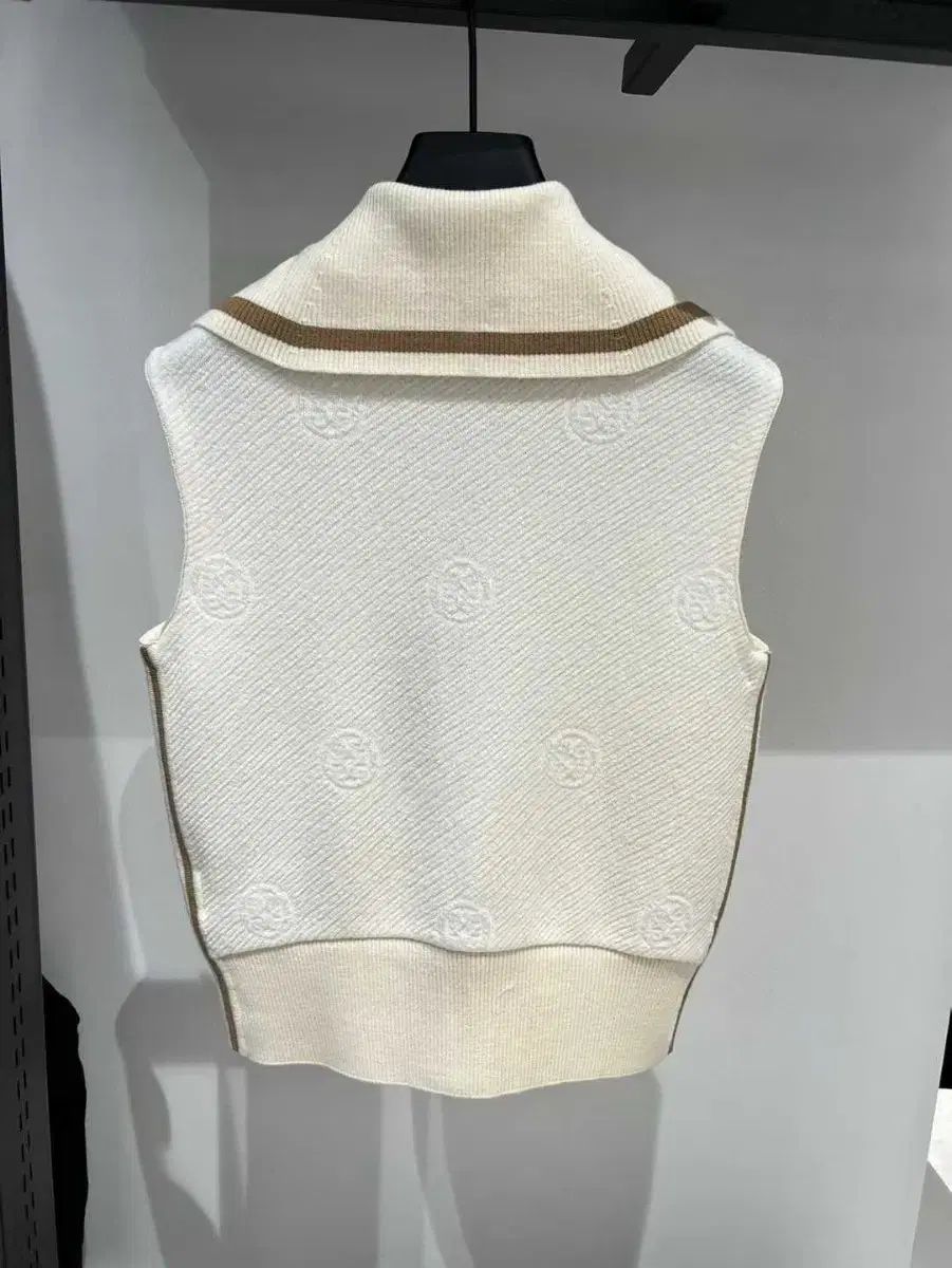 G FORE(ジーフォア) ゴルフ レディース キルティング ベスト - メルカリ