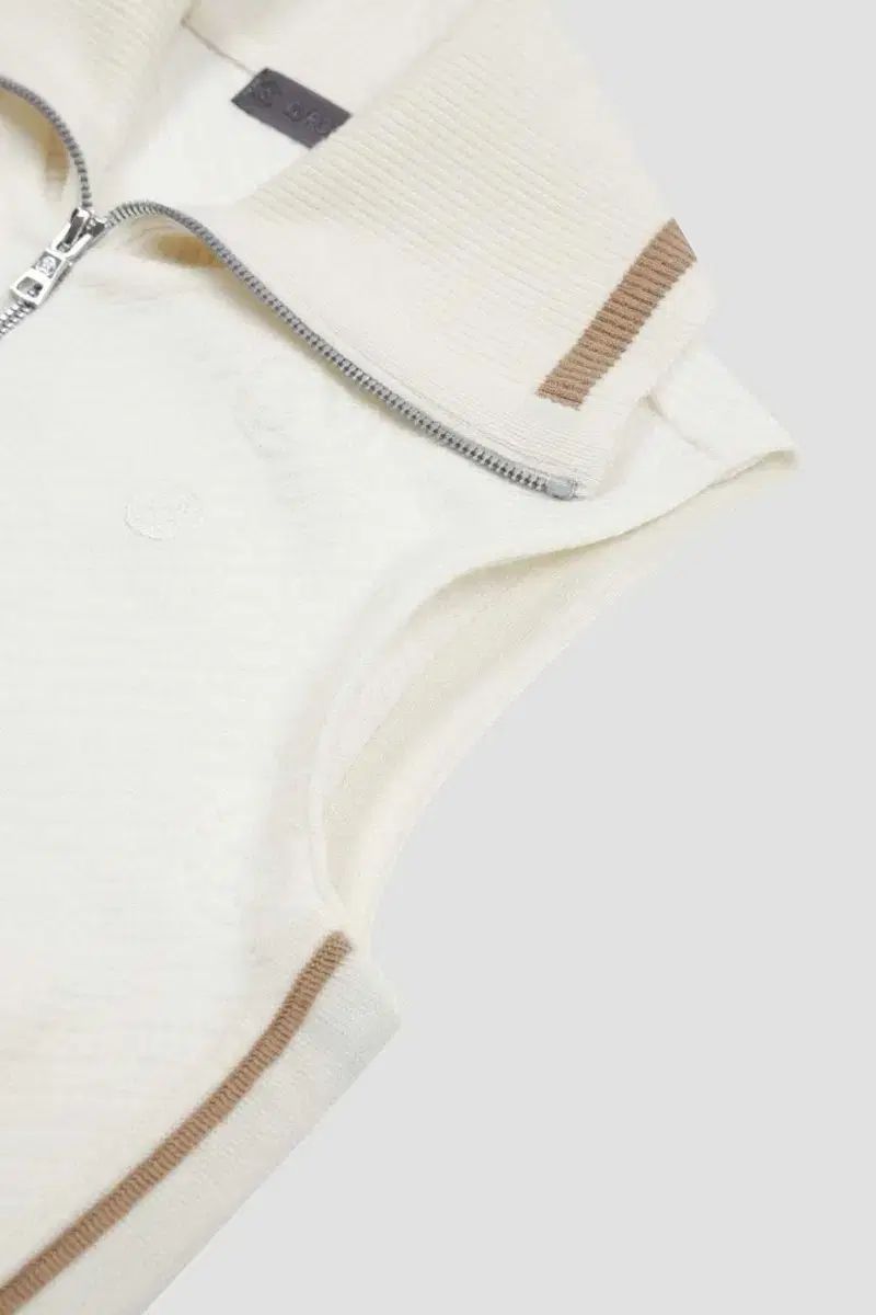 G FORE(ジーフォア) ゴルフ レディース キルティング ベスト - メルカリ