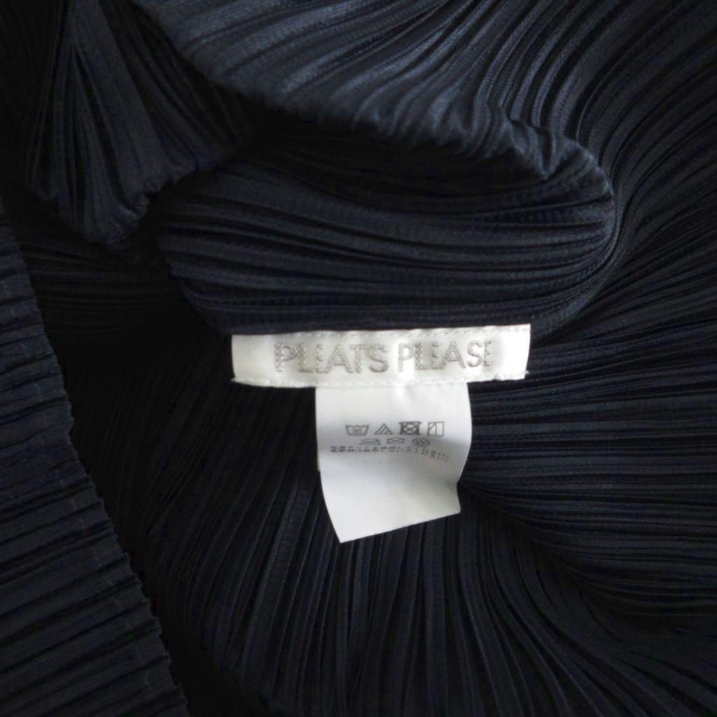 【美品】プリーツプリーズ カットワーク　カットソー　大きい サイズ4 美品】プリーツプリーズ カットワーク カットソー 大きい サイズ4 楽天