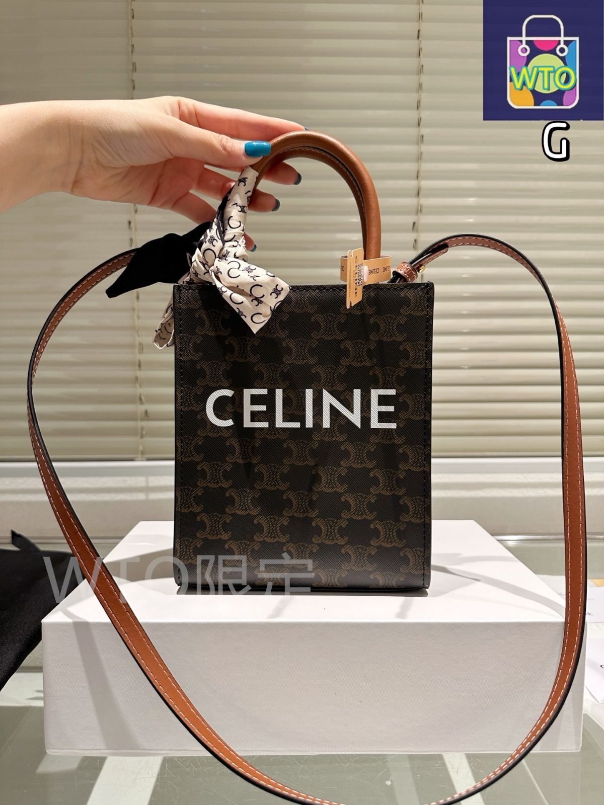CELINE モノグラム トートバッグ 今日特価】Celine Monogram Tote Bag × ～モノグラム トートバッグ