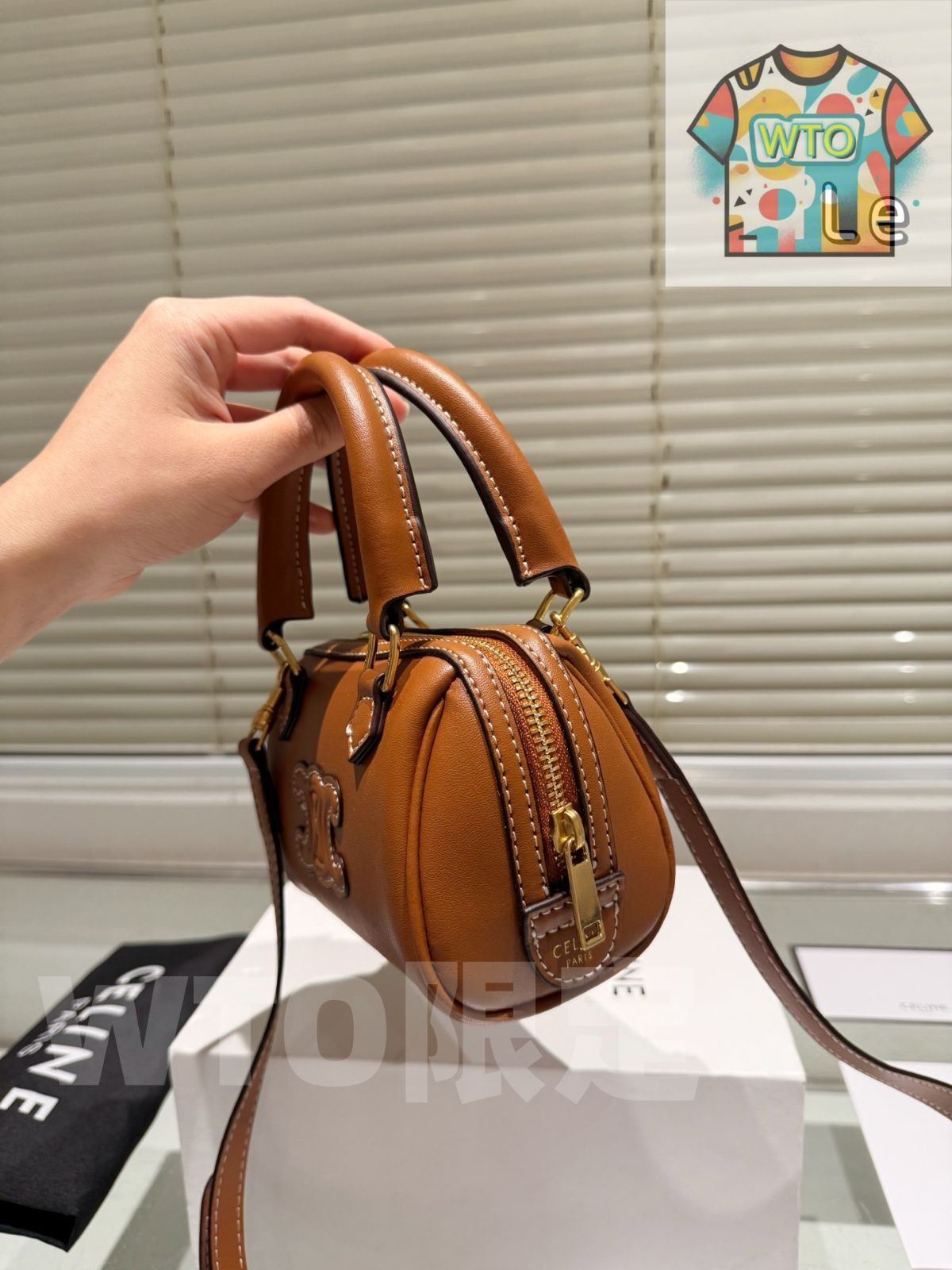 今日特価】Celine セリーヌ ピローバッグ（Pillow Bag） - メルカリ