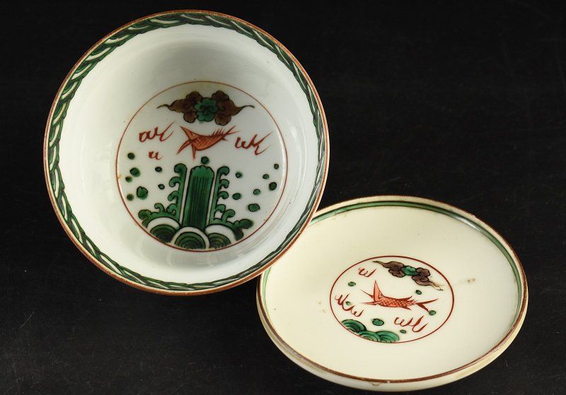 九谷焼 永楽造 うさぎとお花絵柄 九谷焼永楽造うさぎとお花絵柄