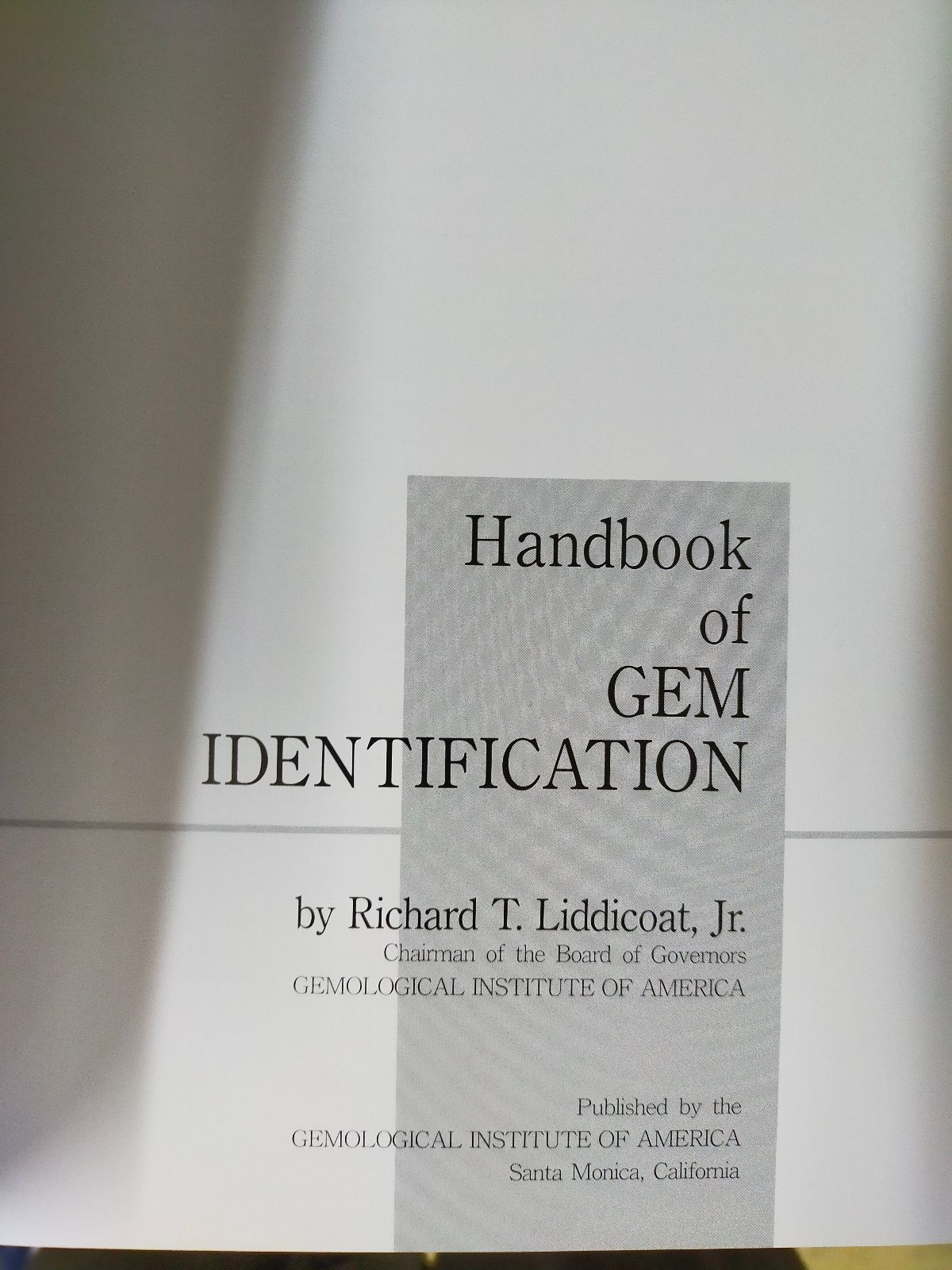 宝石鑑別ハンドブック handbook of Gem Identification [Book