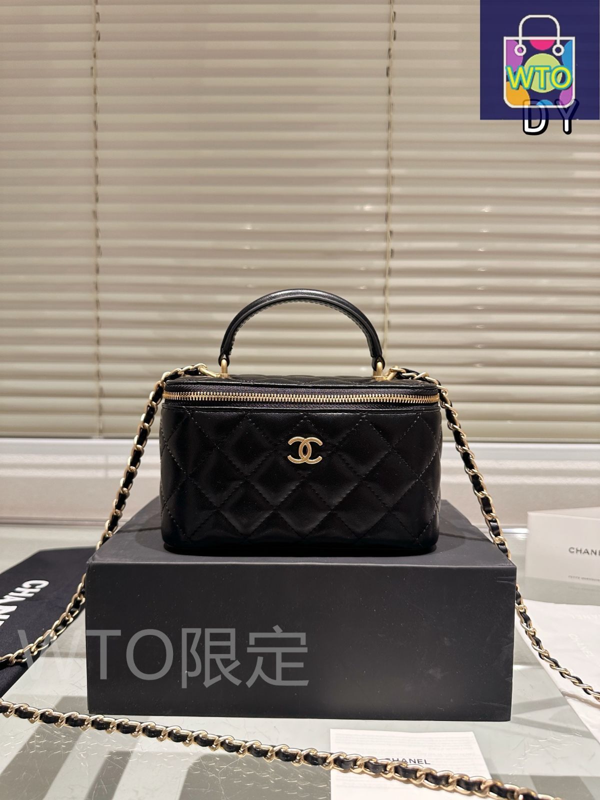 今日特価】CHANEL リップスティックケース ハンドル付き メイク