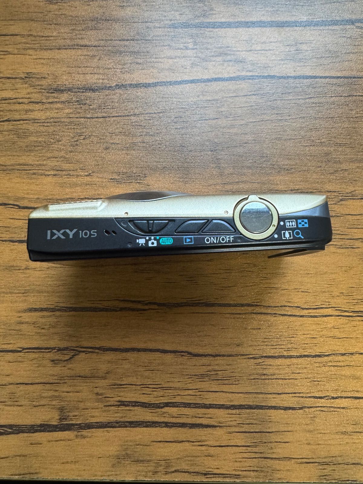 デジカメ　Canon IXY 10S ゴールド Amazon | Canon デジタルカメラ IXY 10S ゴールド IXY10S(GL