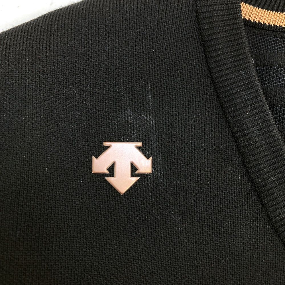 サイズ：M DESCENTE GOLF デサントゴルフ Vネック ニットベスト