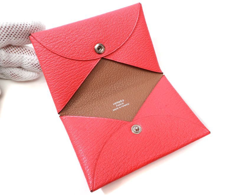 美品 エルメス カルヴィ ヴェルソ Y刻印 二つ折り カードケース ピンク
