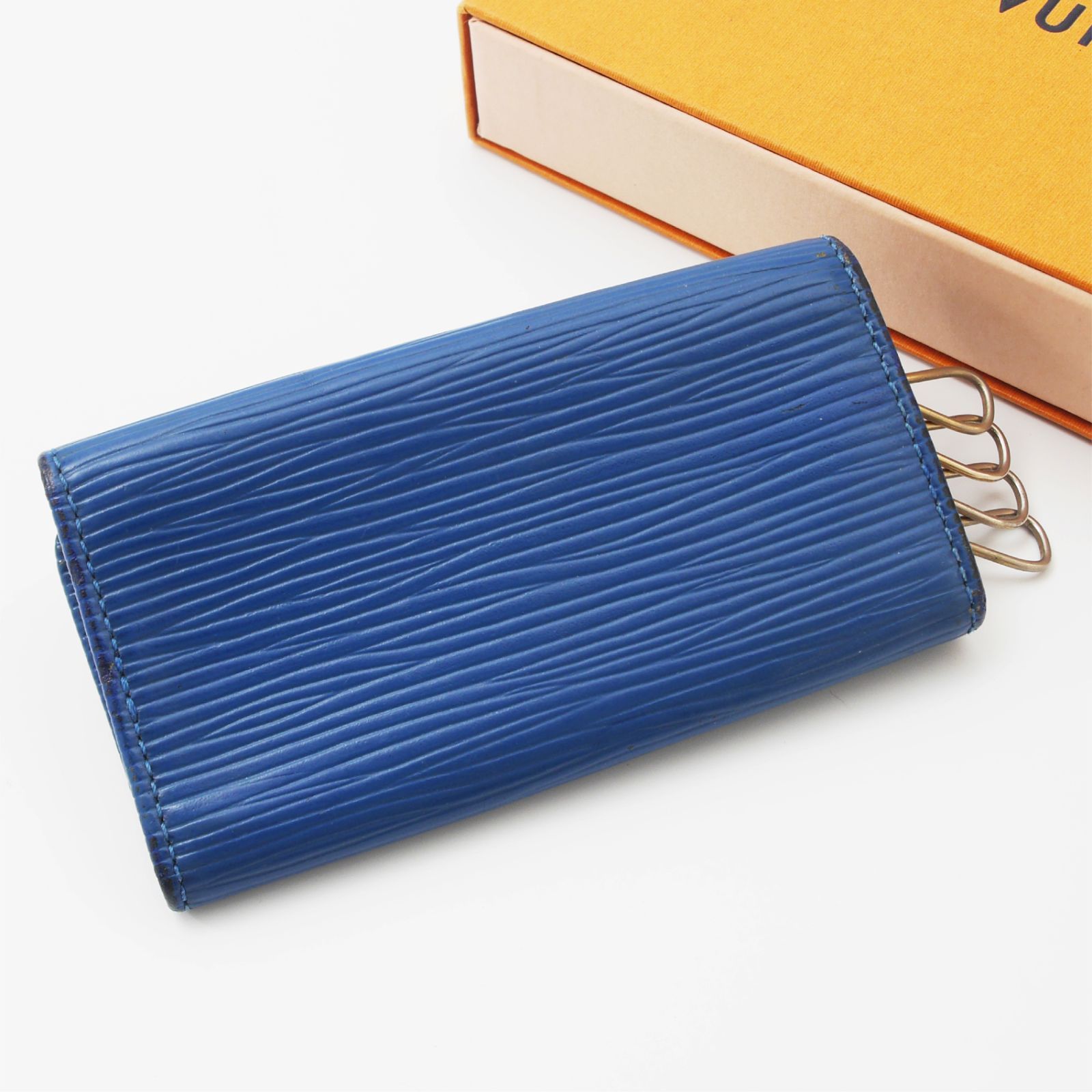 美品】 ルイヴィトン エピ キーケース ミュルティクレ4 鍵4本収納可能