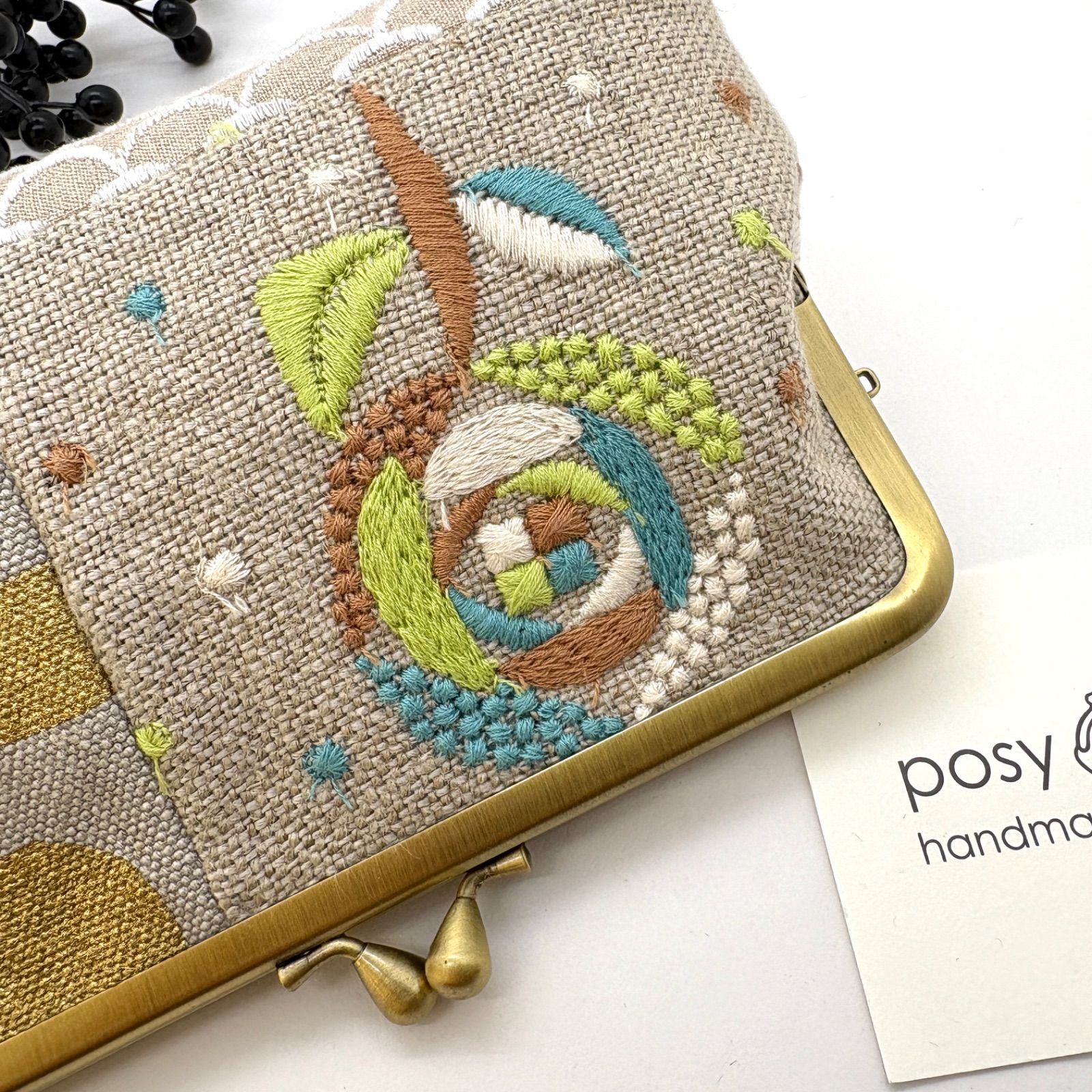 ミナペルホネンハンドメイド　がま口ポーチ ハンドメイド ミナペルホネン がま口 角形ポーチ パッチワーク sand