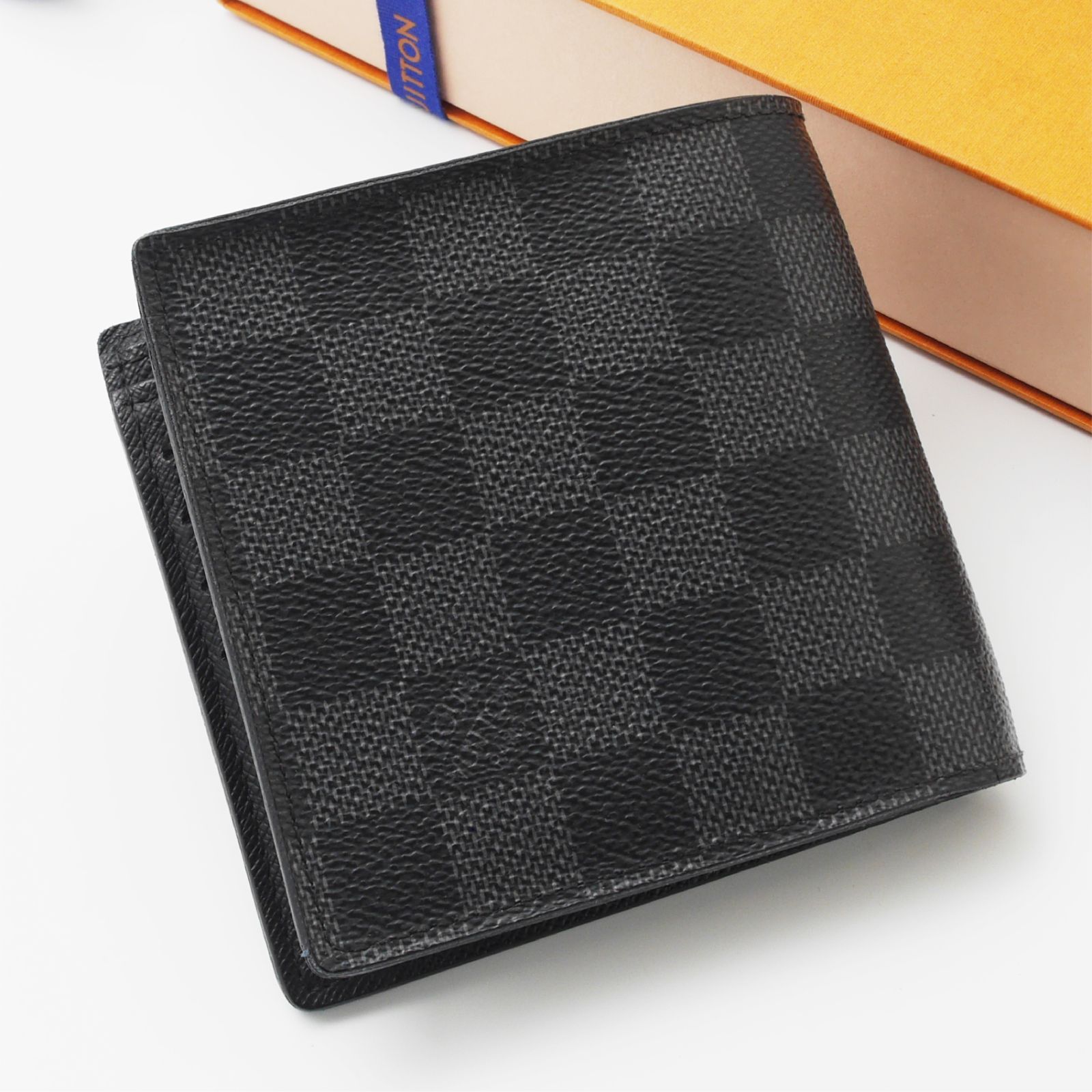 k99　マルコ　ルイヴィトン　ダミエグラフィット　二つ折り財布 k99 マルコ ルイヴィトン ダミエグラフィット 二つ折り財布 LOUIS