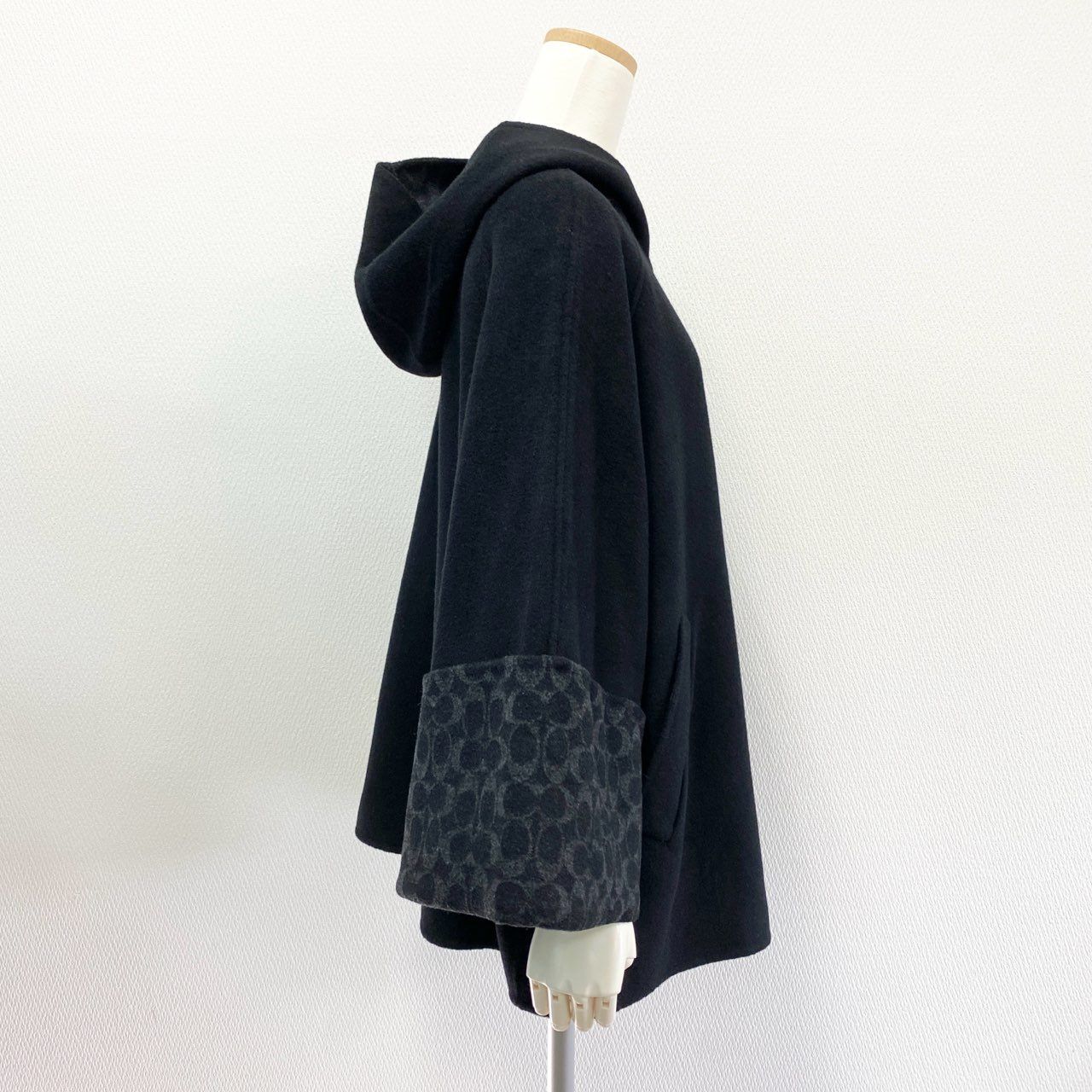 15K18 COACH コーチ ウールケープ フーデッド ハーフコート フルジップ