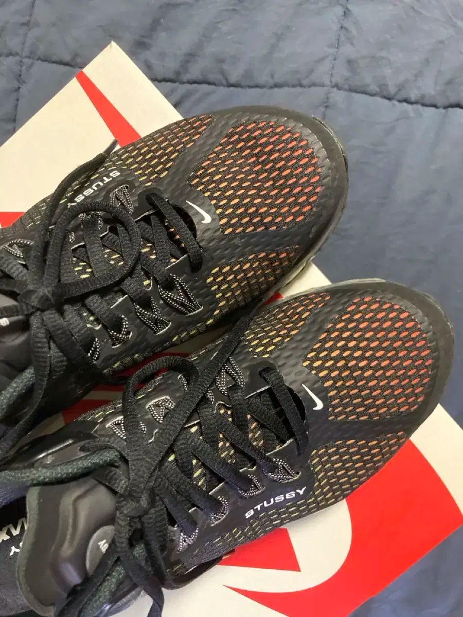 い*！様 ナイキ エアマックス2013 ステューシー ブラック 27cm 海外 8/5、国内 8/6 発売】ステューシー × ナイキ エア マックス 2013