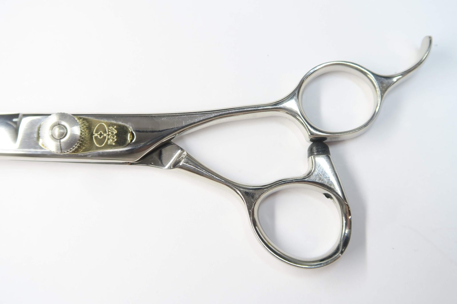 Bランク【柳生 YAGYU】 REOX 7.0 シザー 美容師・理容師 7.0インチ 右