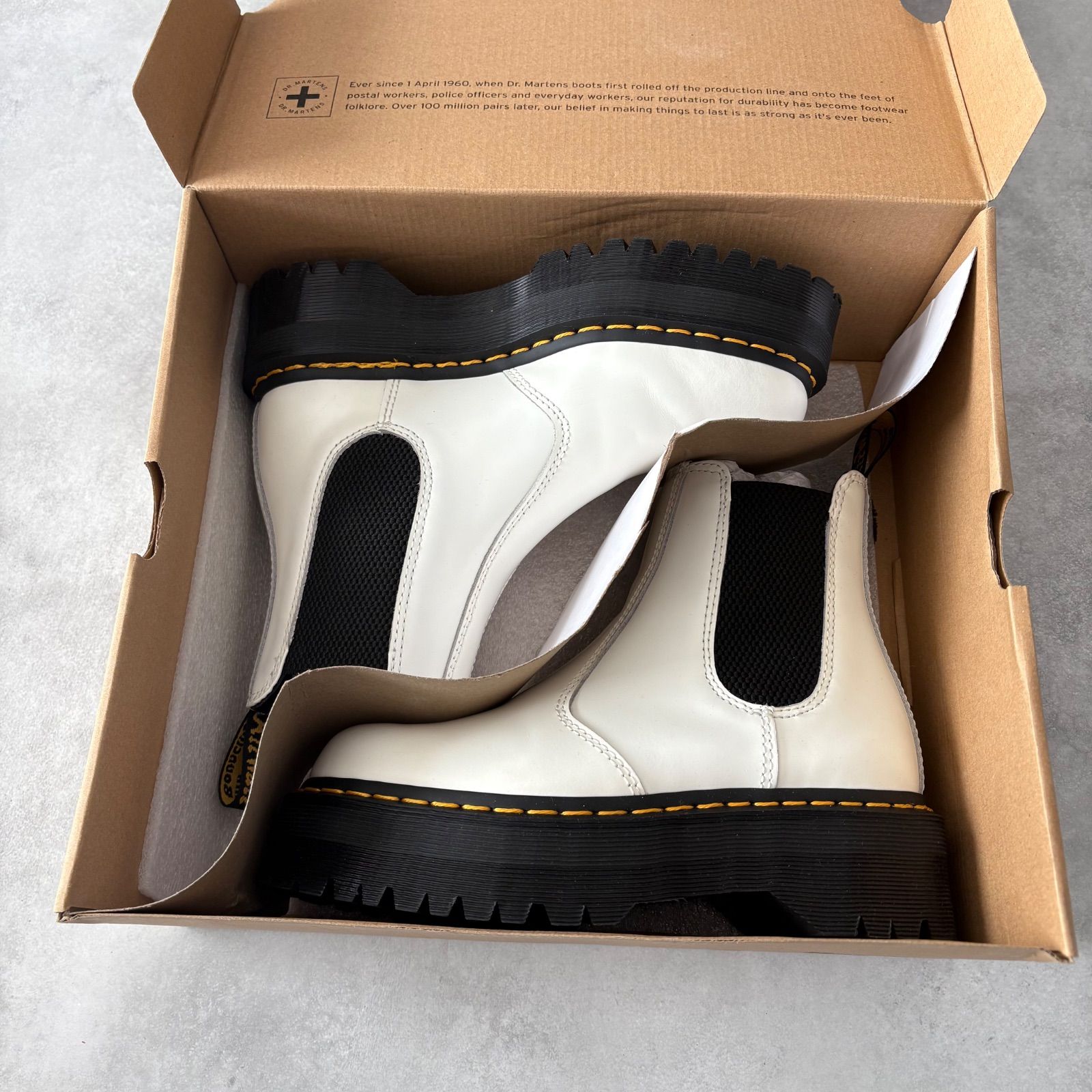 Dr.Martens ドクターマーチン 2976 QUAD サイドゴアブーツ 黒白 UK4