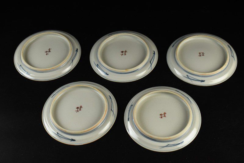 色絵果鳥  飾皿   浅蔵与成銘  共箱  皿立て付き 色絵果鳥 飾皿 浅蔵与成銘 共箱 皿立て付き