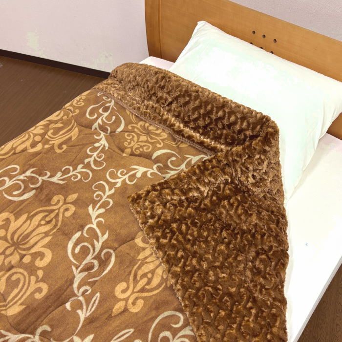 西川 毛布 抗菌わた入り 衿付2枚合せ ダブル毛布（ダブルサイズ専用