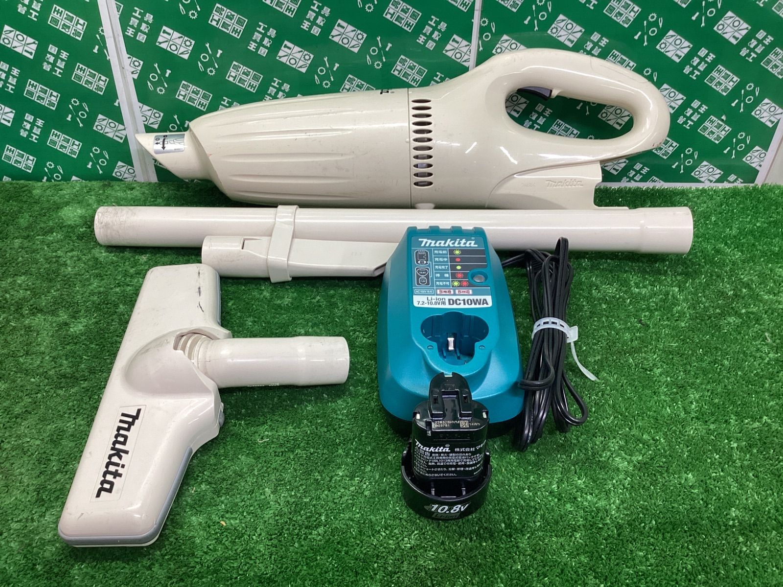 ☆マキタ(makita) コードレスクリーナー ☆未使用品☆makita マキタ 