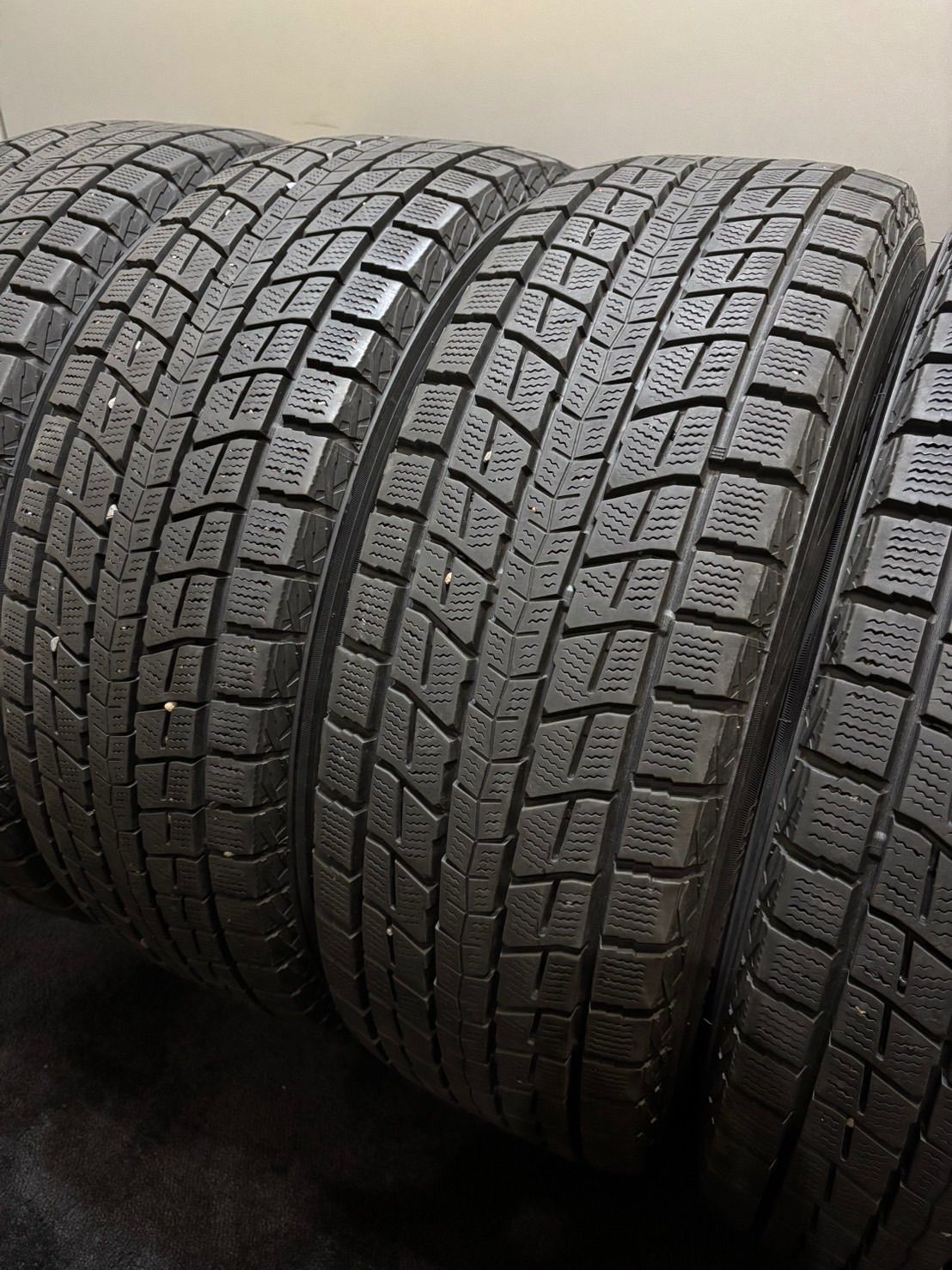 22年225/60R17 ダンロップ ウィンターマックスSJ8 スタッドレス4本 スタッドレス4本 《 ダンロップ 》 ウィンターMAXX SJ8 [ 225/60R17