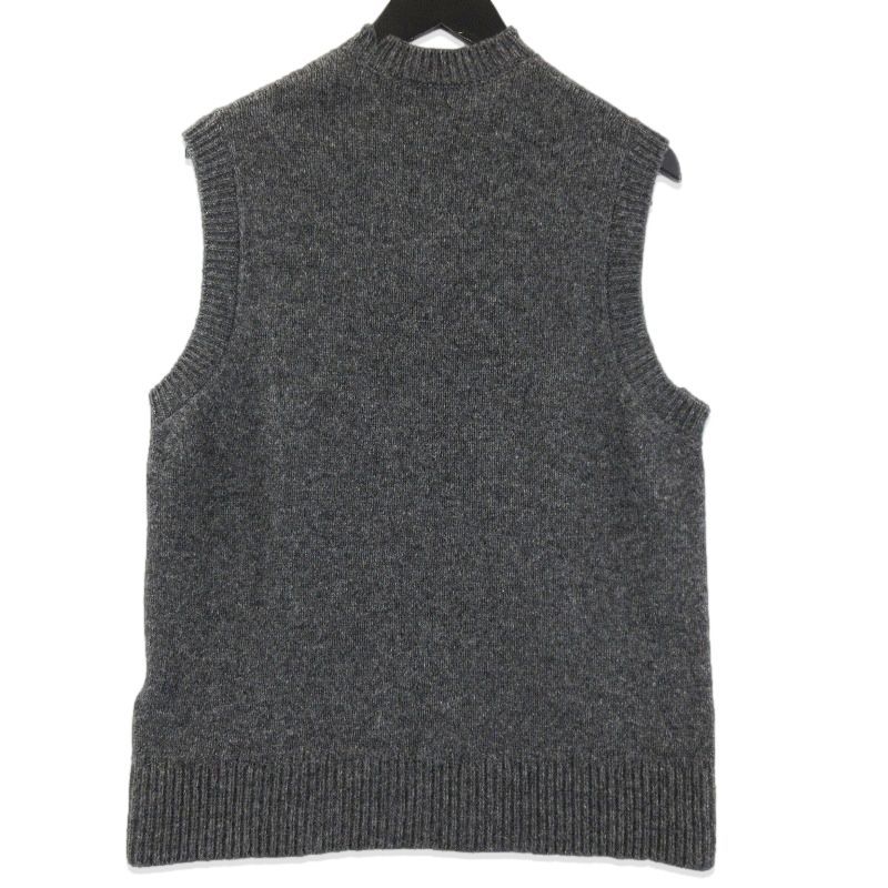 美品 MARNI マルニ ニットベスト CVMG0130Q0 UFH938 Embroidery wool