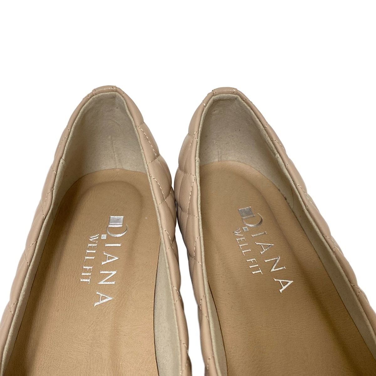 DIANA(ダイアナ) フラットシューズ 24 EE レディース - ピンクベージュ