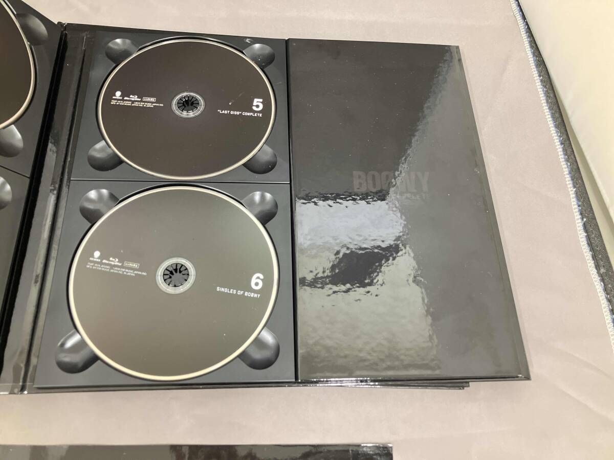 BOOWY Blu-ray COMPLETE(完全限定生産盤) 6枚セット Amazon.co.jp: BOΦWY Blu-ray COMPLETE(完全限定生産盤) : BOΦWY: DVD