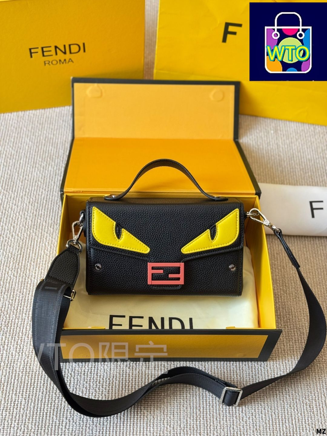 今日特価】Fendi Fendi Eyes Monster Square Bag - フェンディ